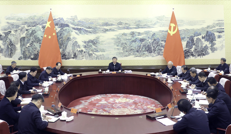 習近平在同中華全國總工會(huì )新一屆領(lǐng)導班子成員集體談話(huà)時(shí)強調 堅持黨對工會(huì )的全面領(lǐng)導 組織動(dòng)員億萬(wàn)職工積極投身強國建設民族復興偉業(yè)