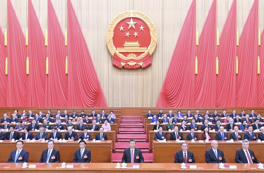 十四屆全國人大二次會(huì )議在京閉幕
